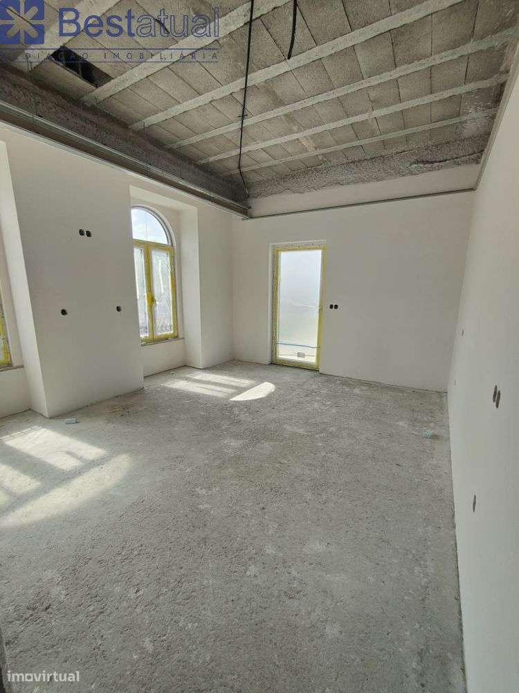 Moradias Bifamiliar - Acab. de Qualidade - Avidos-35