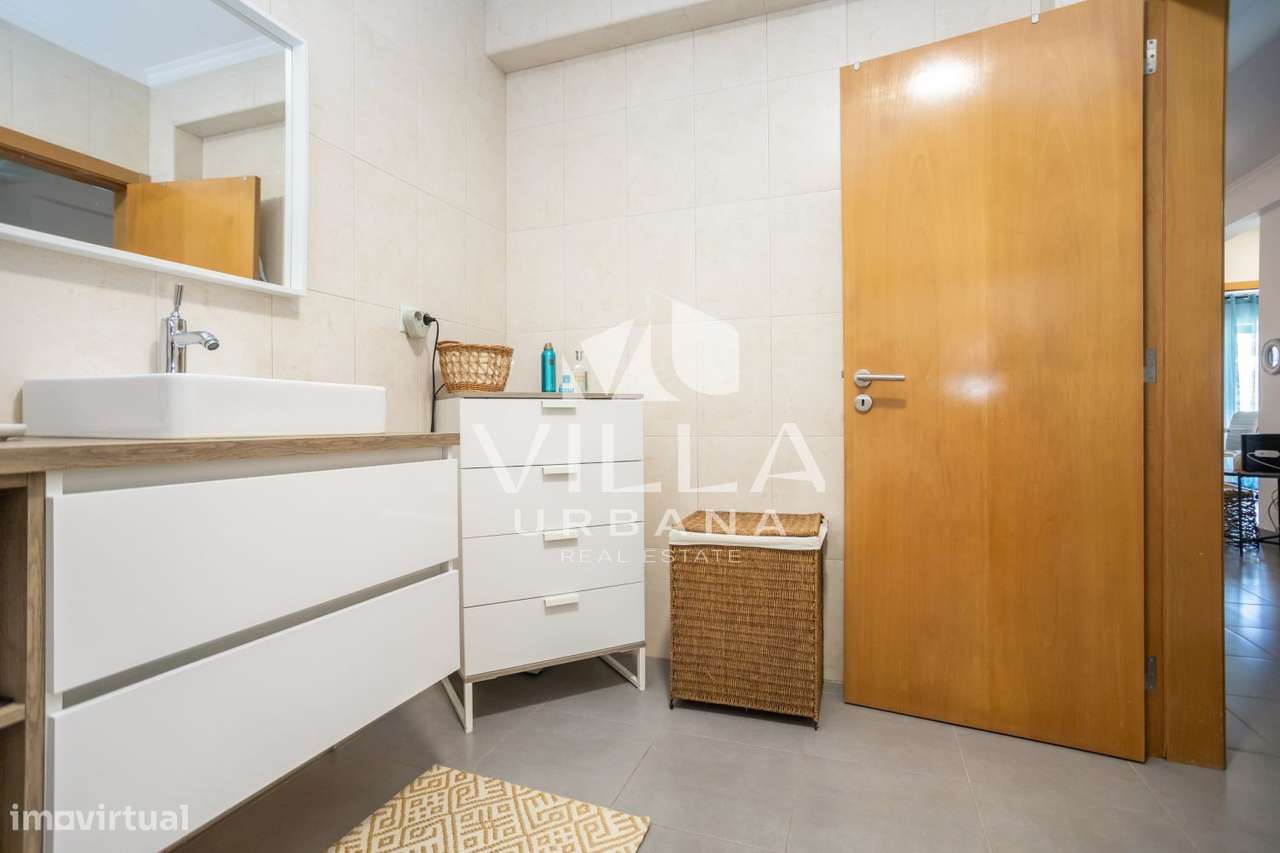 Moradia T3+1 Isolada com Jardim e Excelentes Áreas | Quinta do Anjo-31