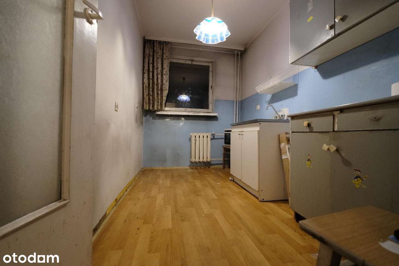 Świetny układ! 2/3 pokojowe do generalnego remontu- parking zamknięty - Pełny obrazek: 5/10