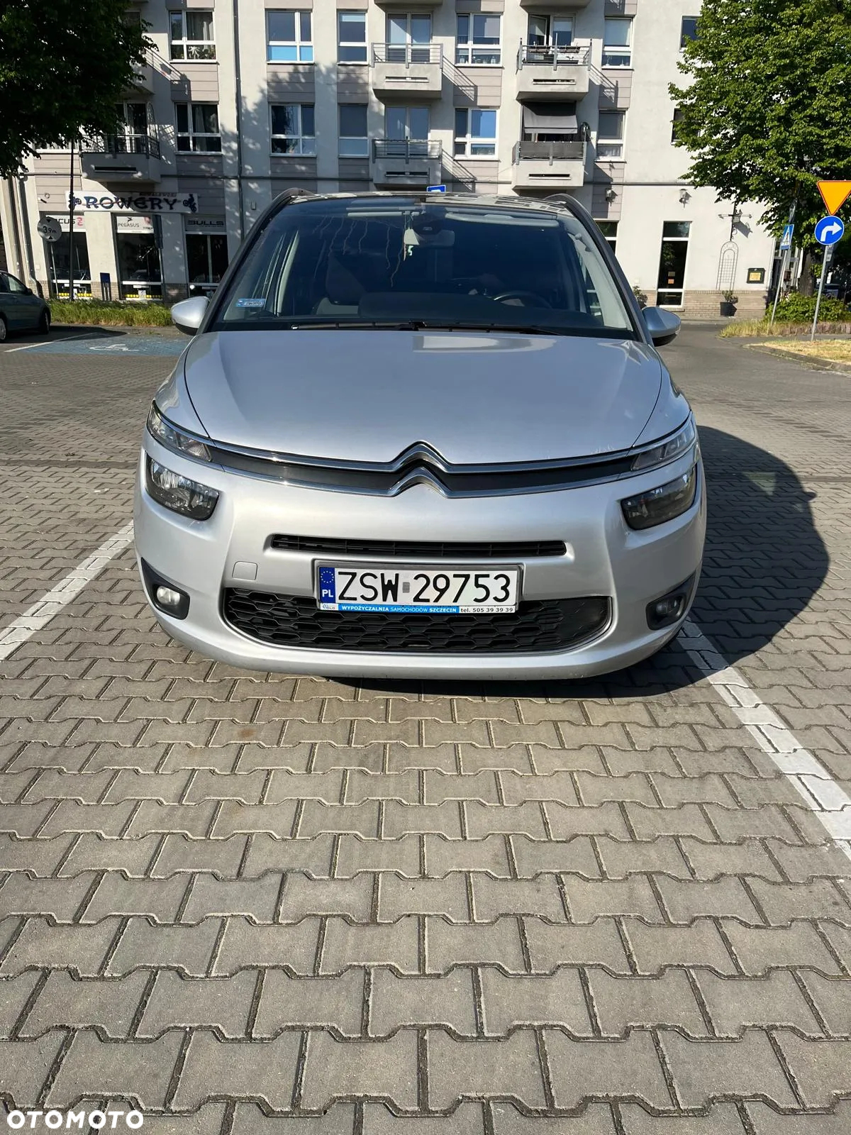 Citroën C4 Grand Picasso 1.6 e-HDi Attraction - 2