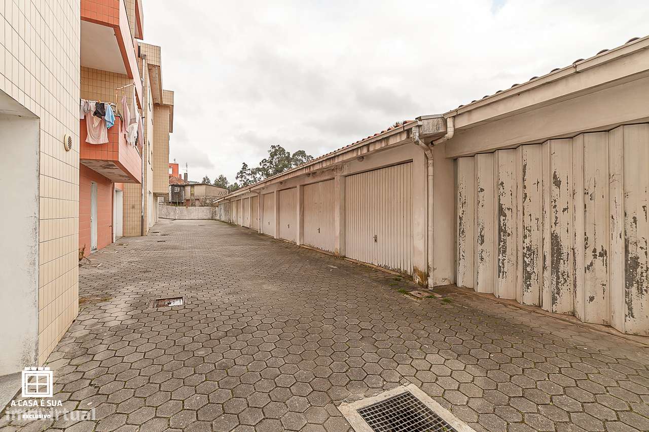 Garagem fechada para 2 viaturas em Gião, S.M. Feira - Exclusivo - Grande imagem: 3/15