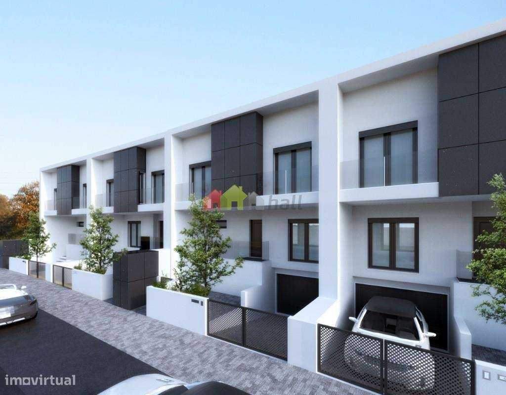 Moradia V3+1 em banda com Piscina em Alcochete - Grande imagem: 4/16