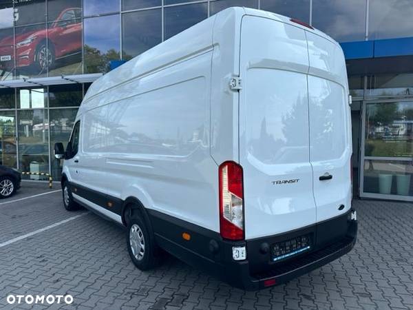 Ford Transit - 9