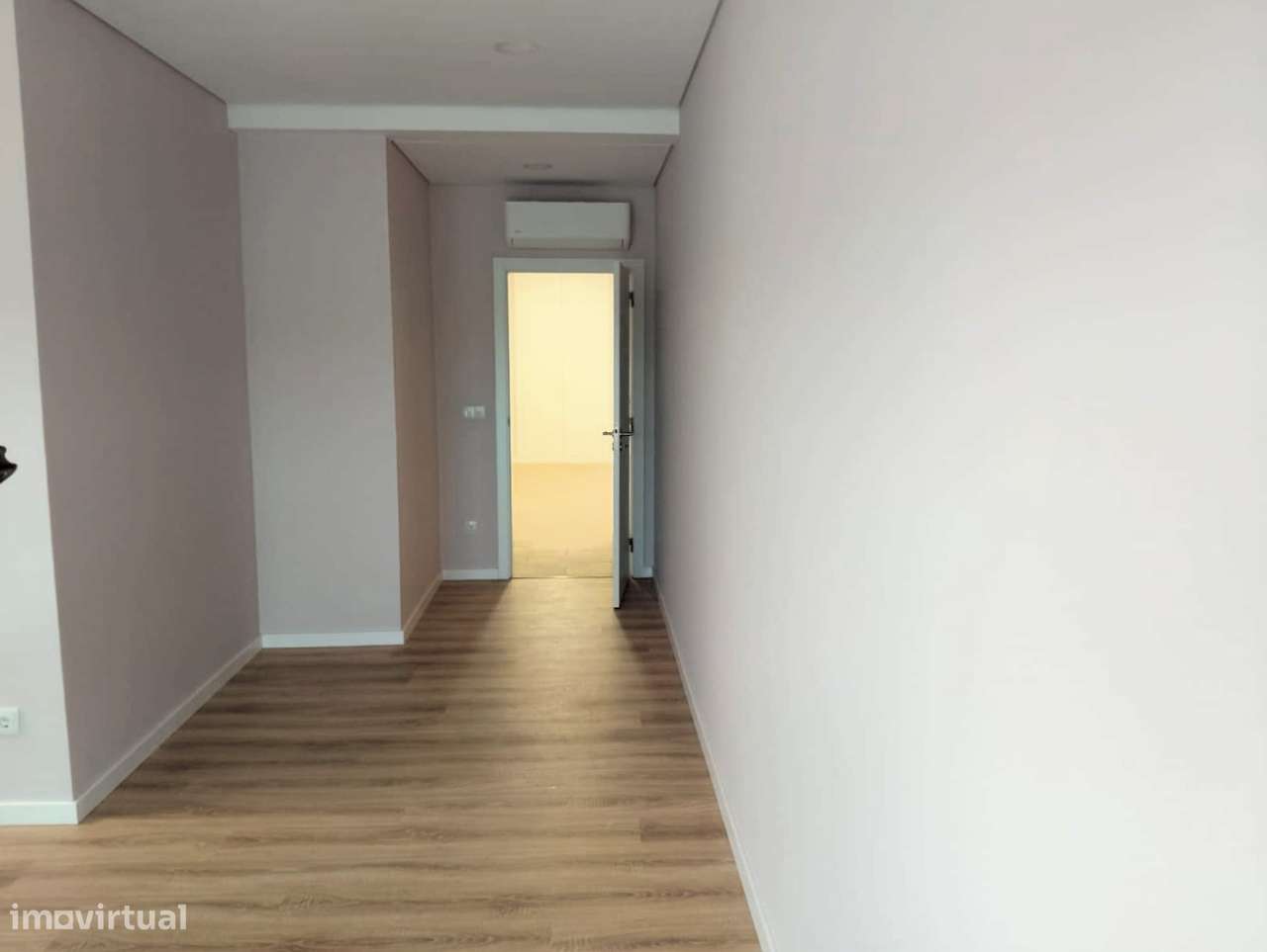 Moradia Térrea  T4 Nova-16