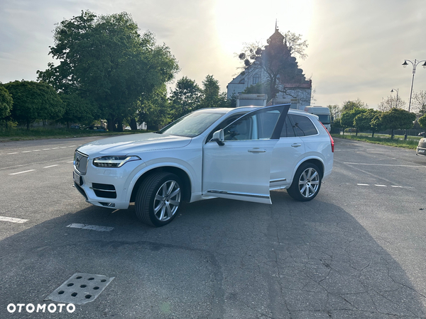 Volvo XC 90 - 3