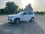 Volvo XC 90 - 3