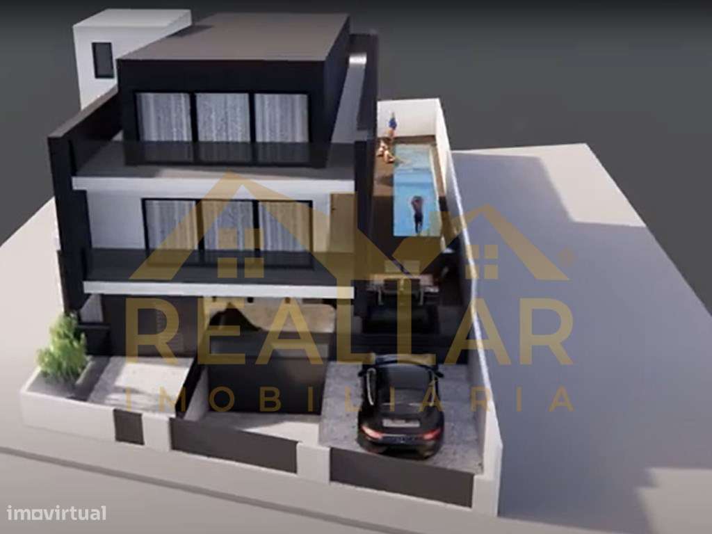 Excelente Moradia T5 No Coracao Da Cidade Da Povoa De Varzim