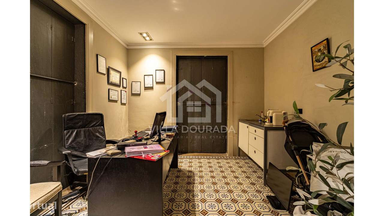 Moradia Geminada T6 em Bonfim-16