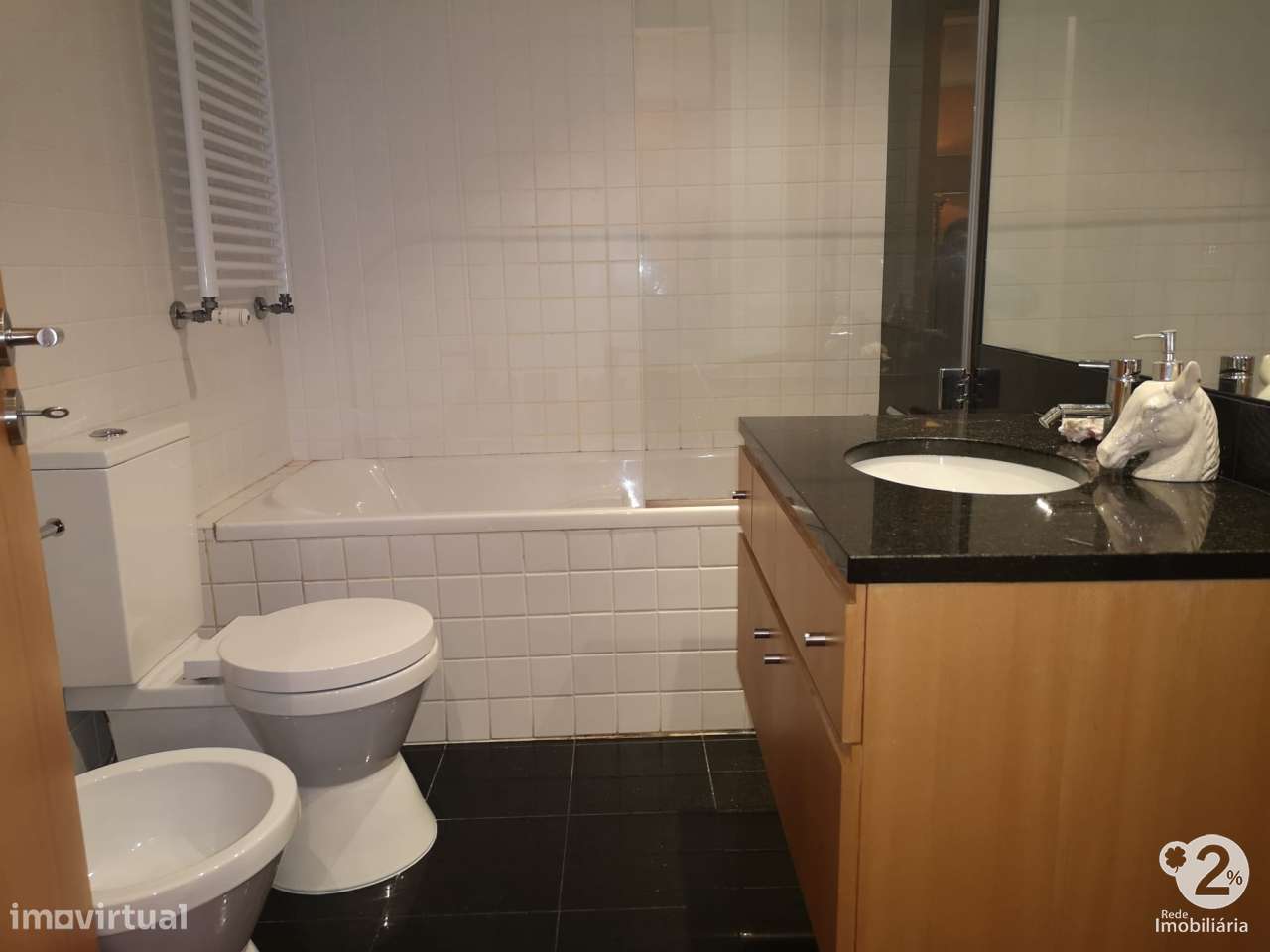 Apartamento T1 na Senhora da Hora (junto à estação de metro)-11