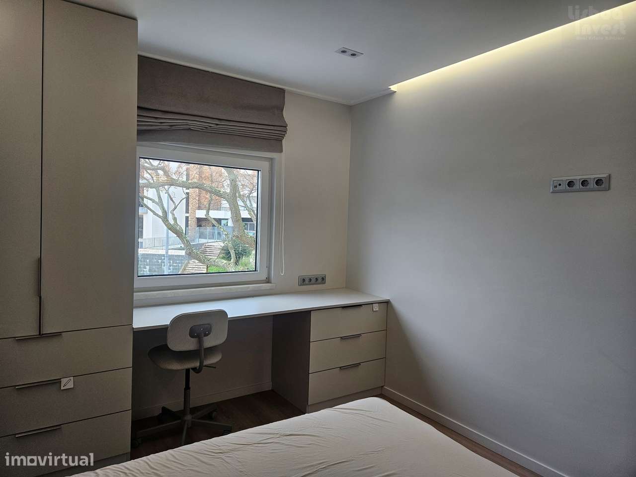 Vendo T2 Completamente remodelado Cascais-11