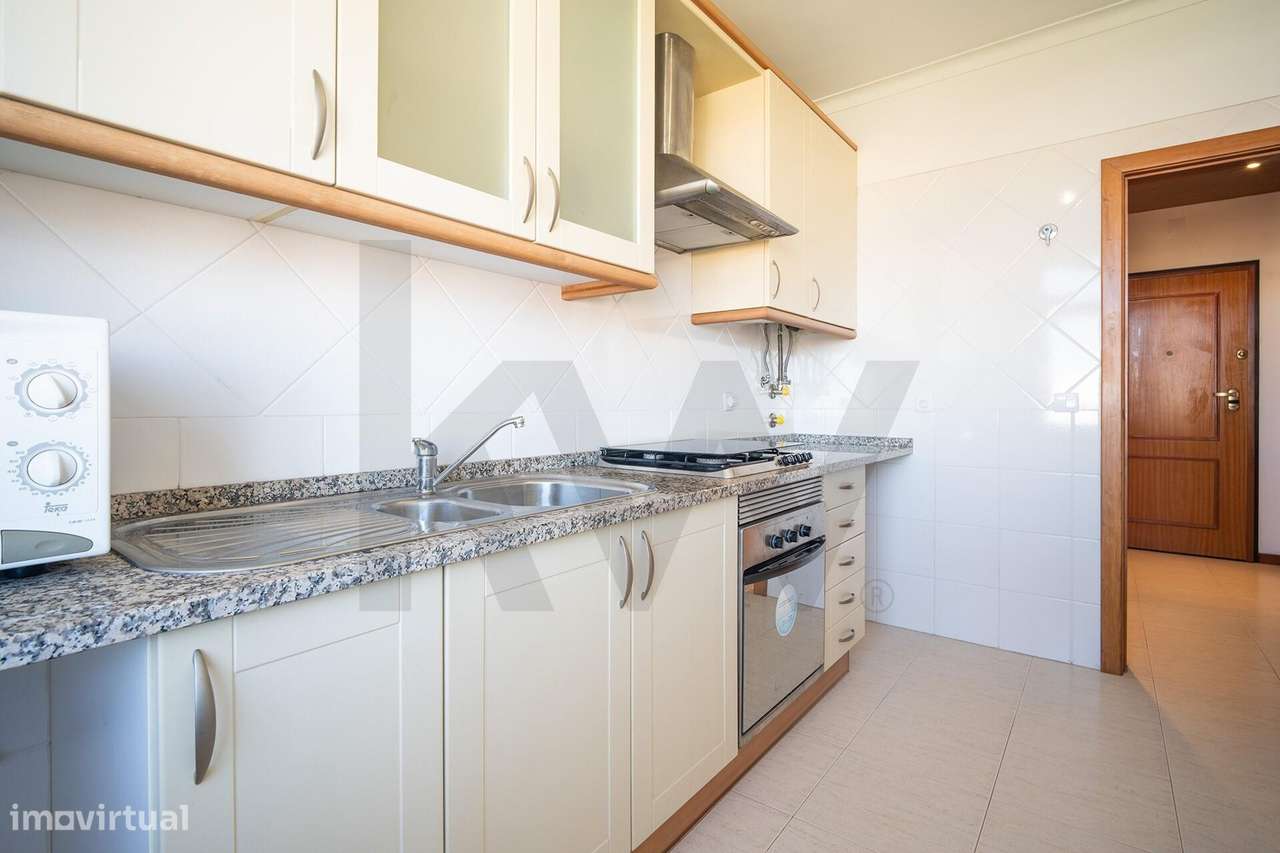 Apartamento T1 com Horizonte Desafogado – Alto Forte, Rio de Mouro-10