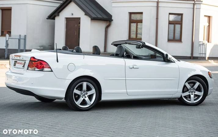 Volvo C70 2.0D Summum - 10