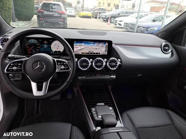 Mercedes-Benz GLA 200 d 4MATIC Aut. - 12