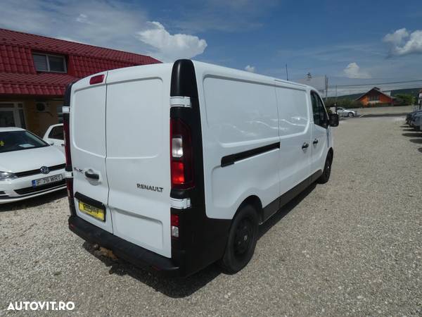 Renault Trafic - 6