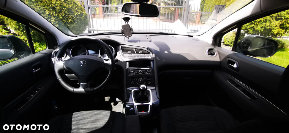 Peugeot 5008 1.6 HDi Style 7os - 33