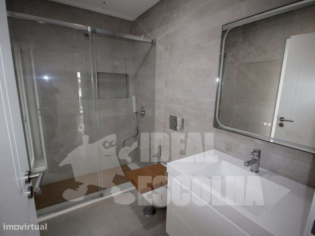 MORADIA 685 000€ FOROS DE AMORA.-7