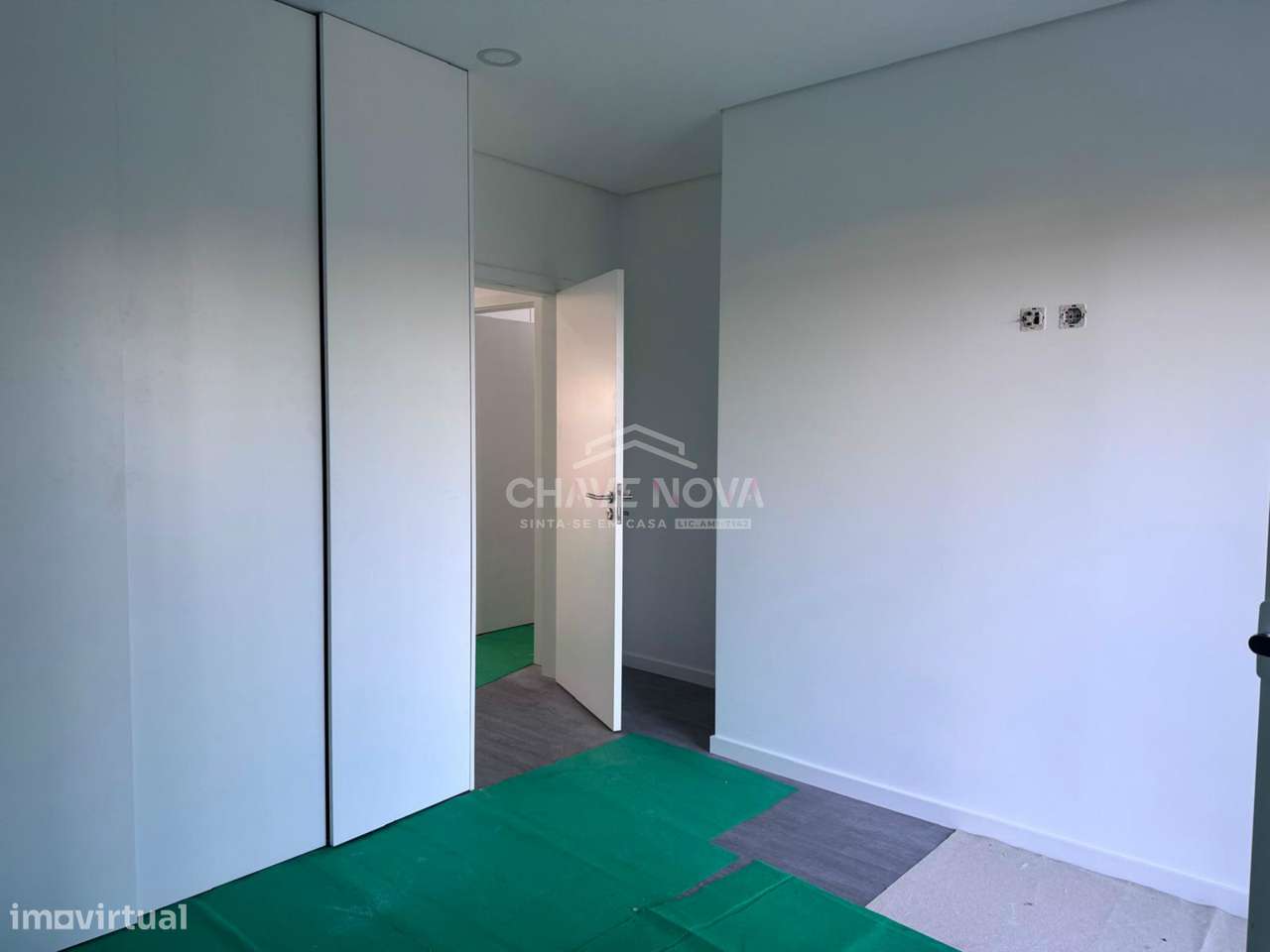 Andar Moradia T2 no 1º Andar em Santa Joana | 340 000€-6