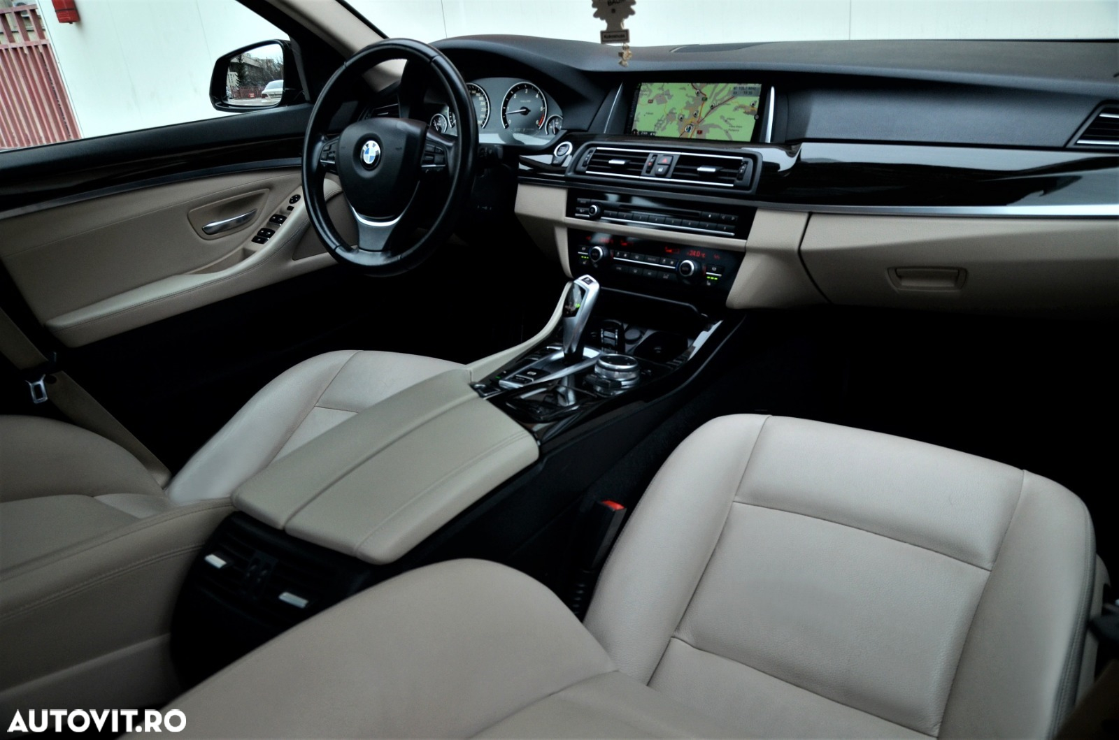 BMW Seria 5 535d xDrive Aut. Luxury Line - 8