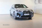 BMW iX xDrive 40 Pack Desportivo - 2