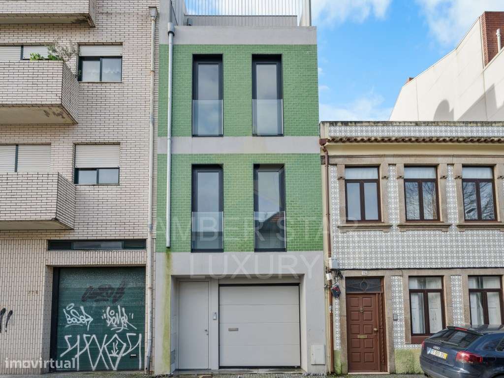 Moradia T4 com Jardim a 10 minutos da Praia-46