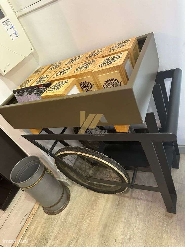 Bar completamente equipado - Grande imagem: 3/11