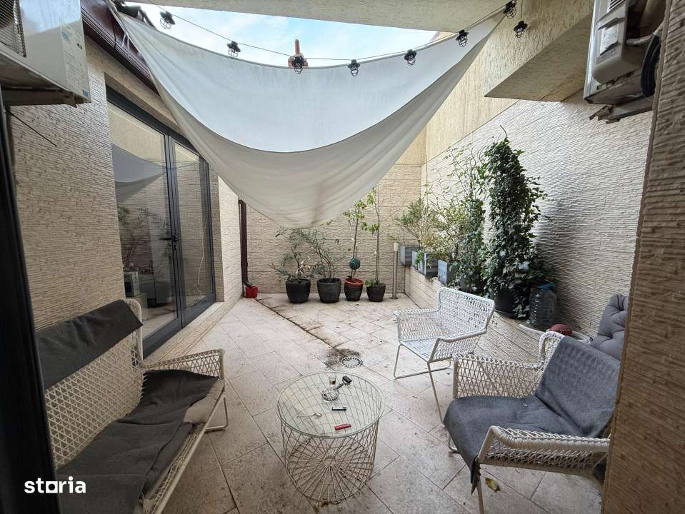 De Vanzare spatiu comercial Bvd. Ferdinand 180 MP - Curte - Parcare - Imagine principală: 5/7