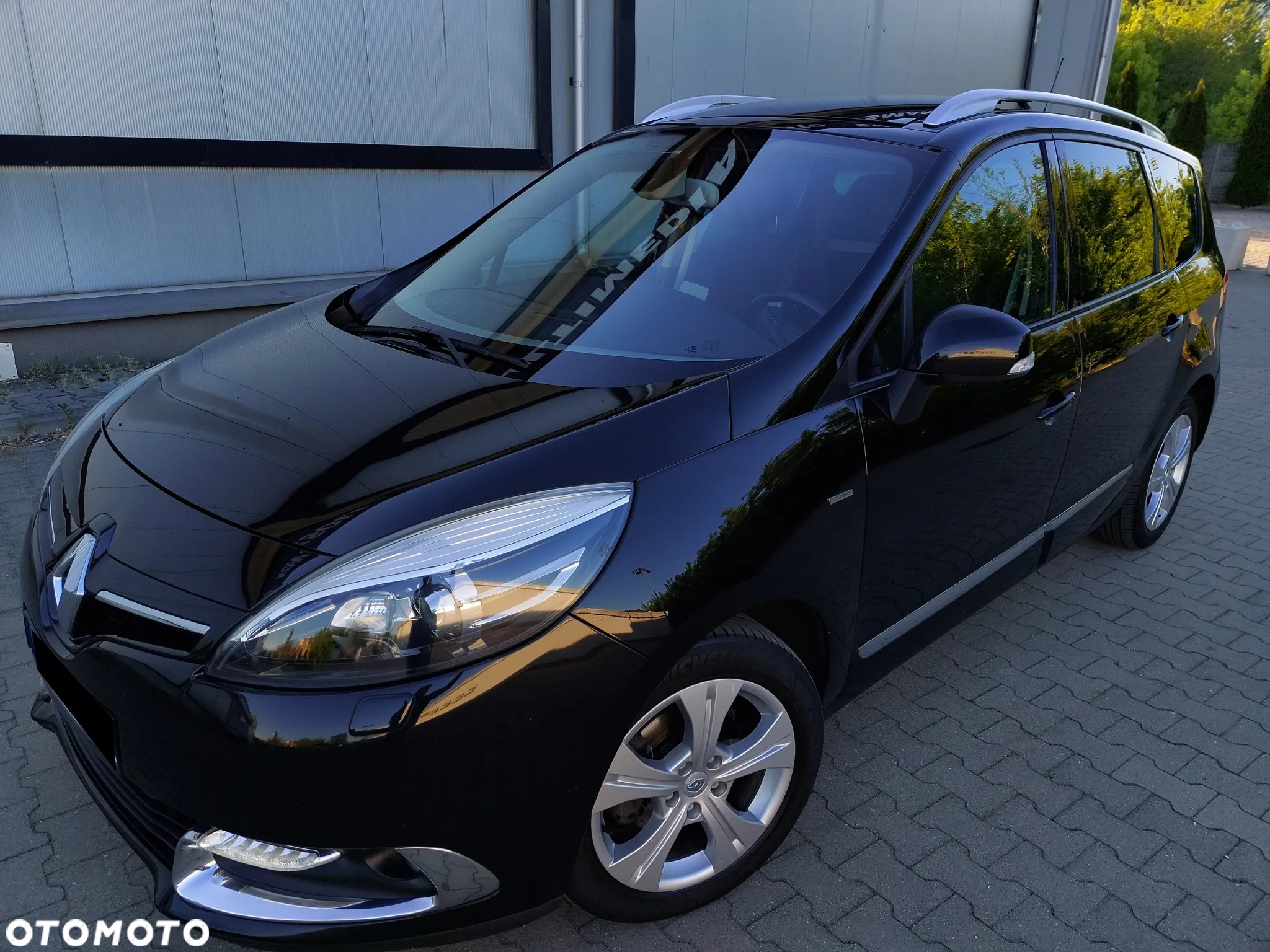 Renault Scenic 1.6 dCi Energy Bose Edition S&S - 5