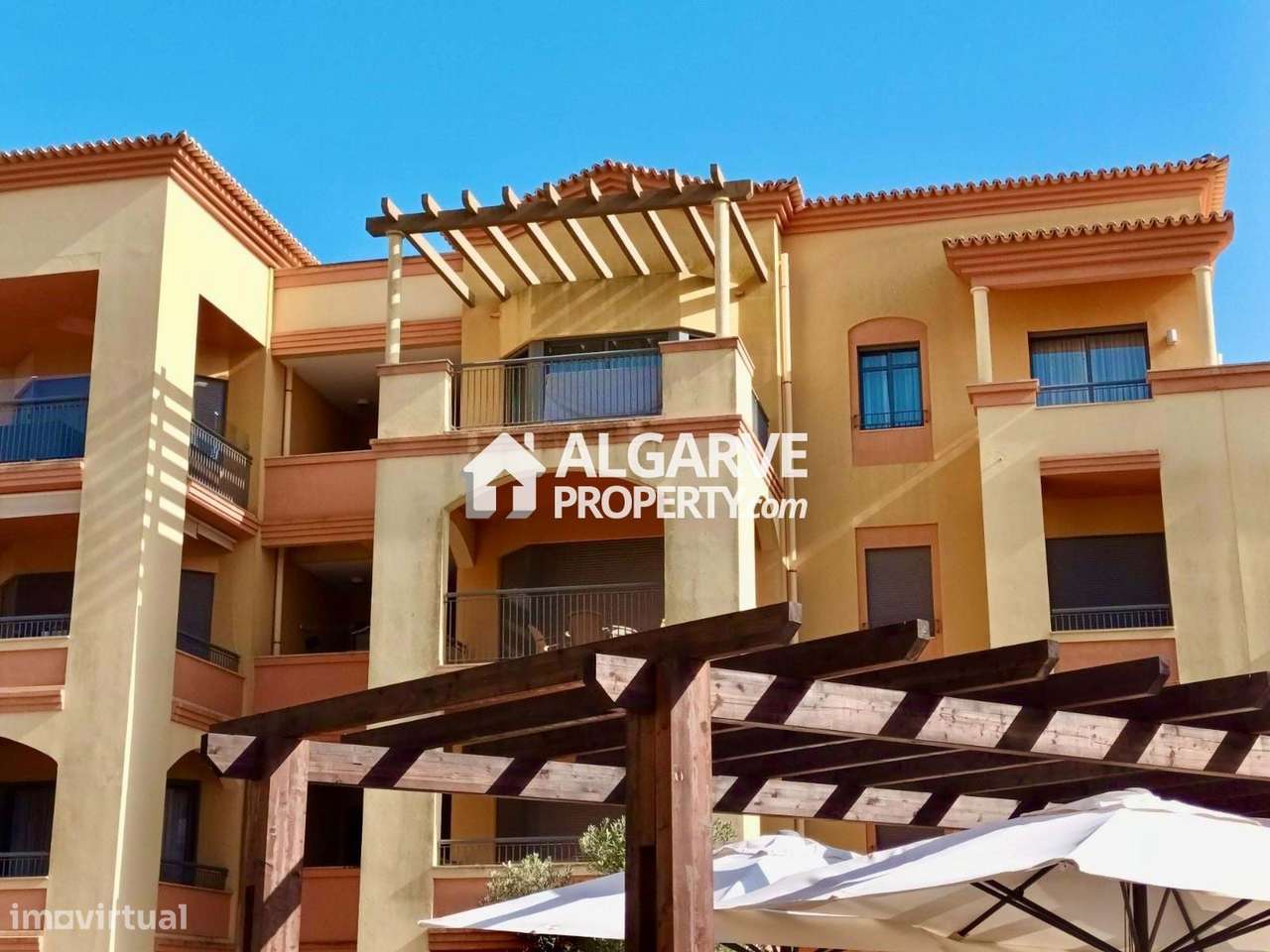 Apartamento de Luxo T2 junto ao Campo de Golfe Victoria em Vilamoura,-18