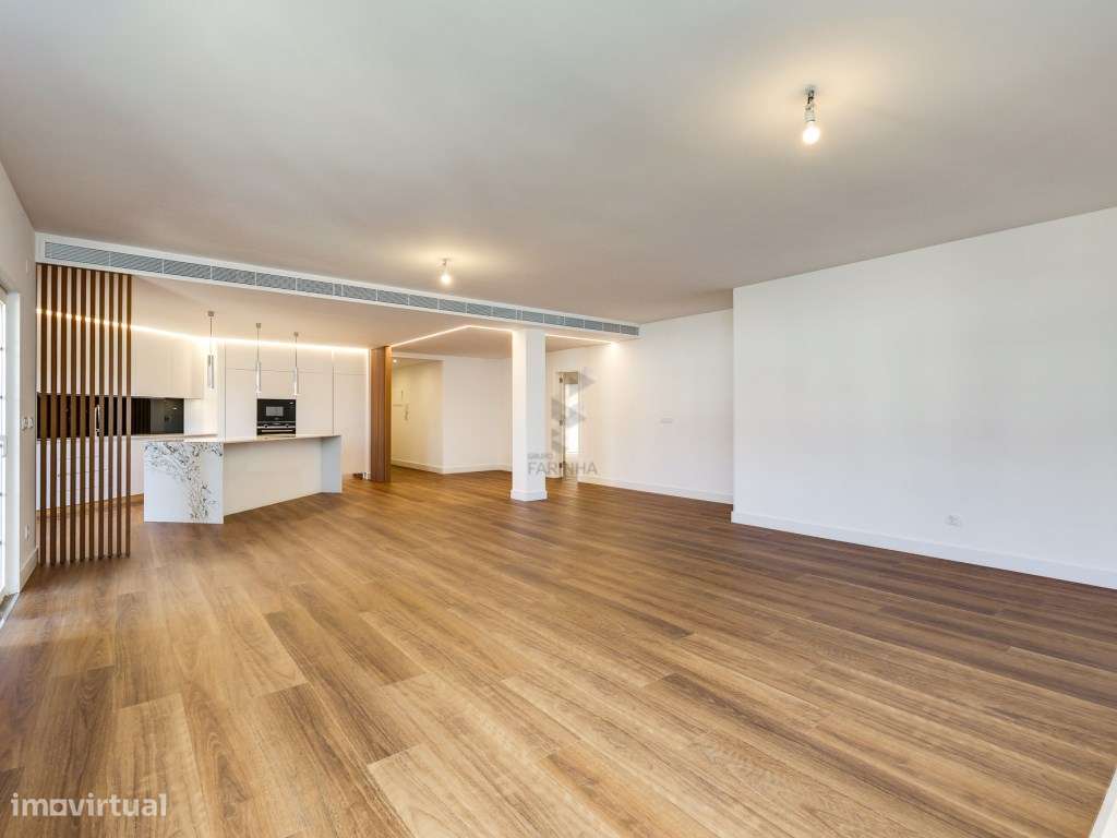 MAGNIFÍCO T4, no Condomínio fechado Páteo da Beloura, novo a estrea...-9