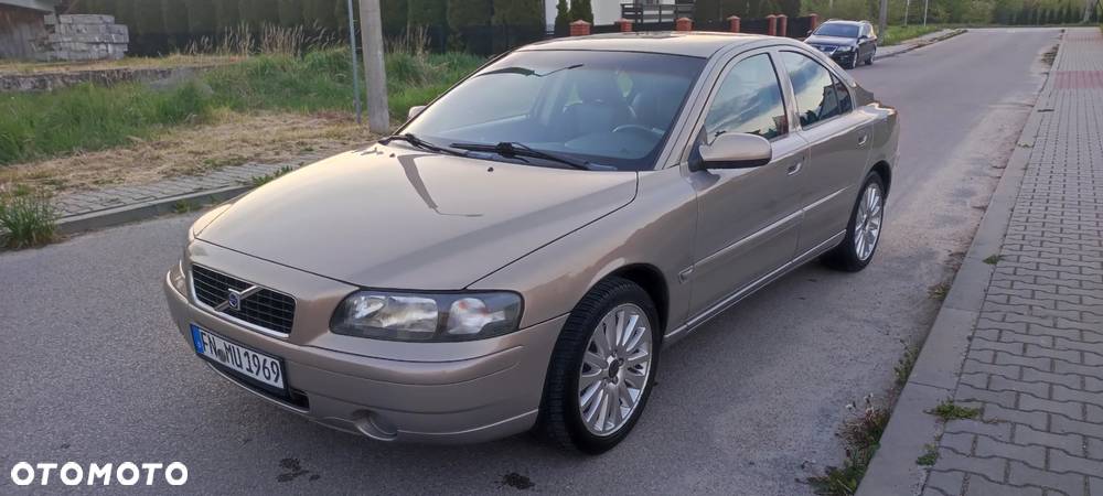 Volvo S60 2.4 Kinetic - 17