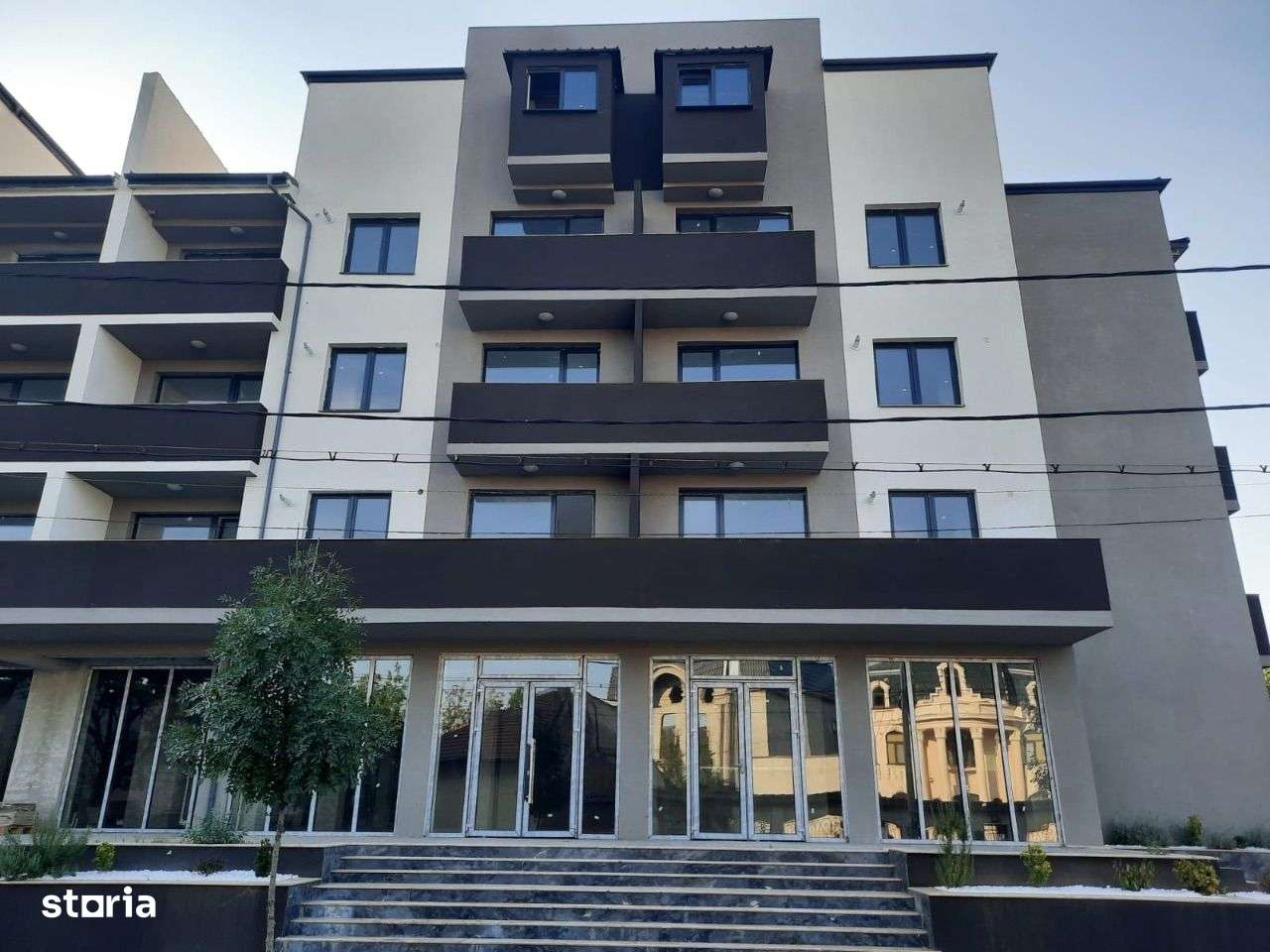 Happy Residence 3! 135 mp strada Elena Teodorinii preț 2000 euro/ lună - Imagine principală: 4/4