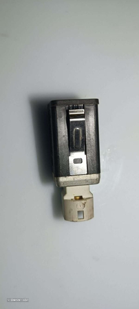 Porta Usb Bmw 3 Touring (E91) - 3