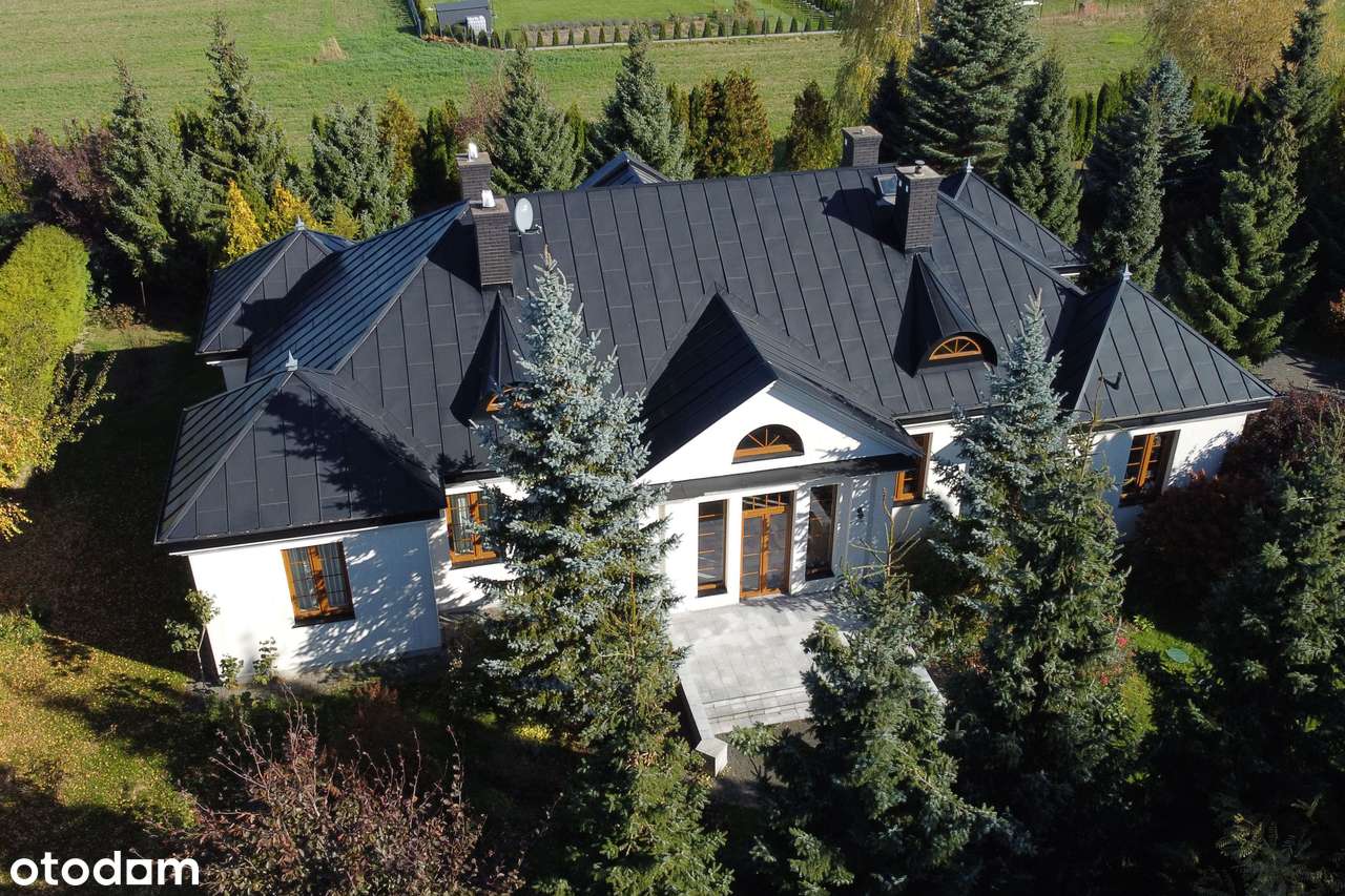 Dom w klasycznym stylu,  ogród, garaż dwustanowiskowy | Krężnica Jara-15