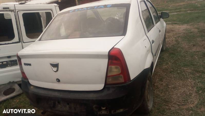 Dezmembrez Dacia Logan 1.4 facelift 2009 - 5