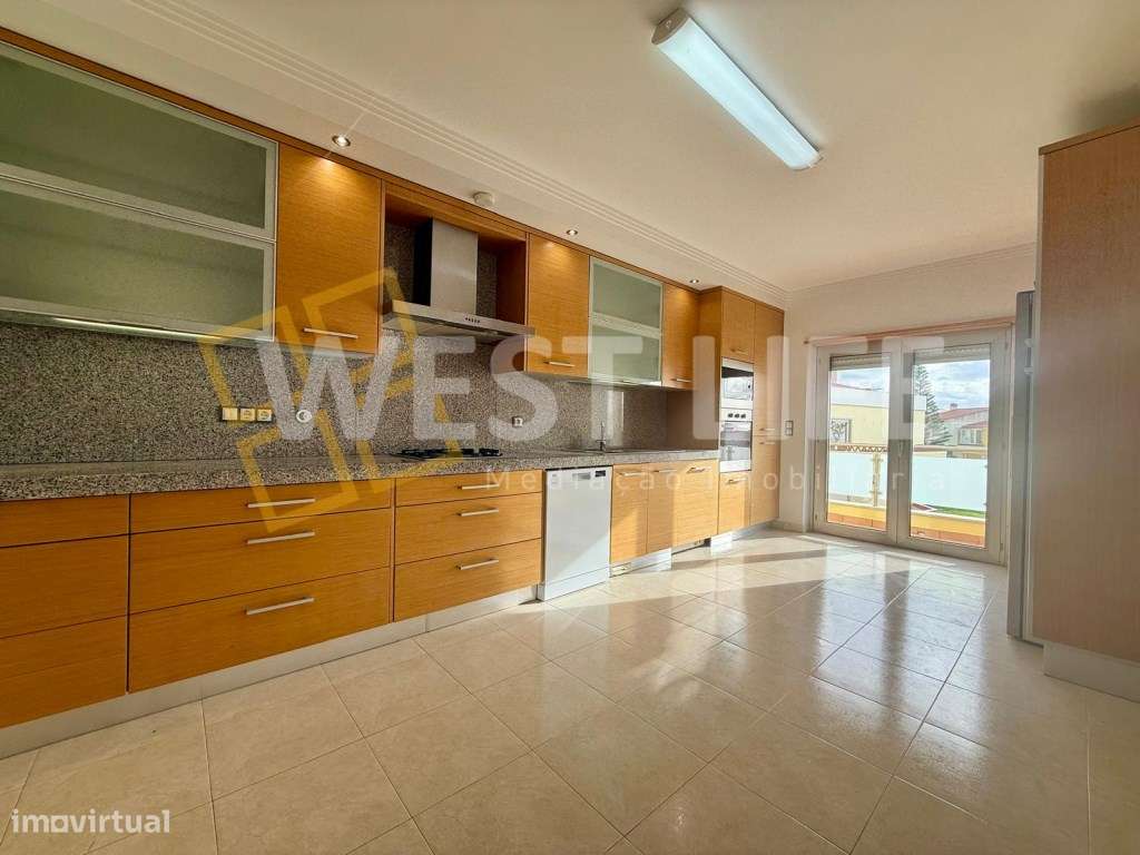 Apartamento T4 Duplex em Condomínio com piscina - Magnifica vista m... - Grande imagem: 5/26