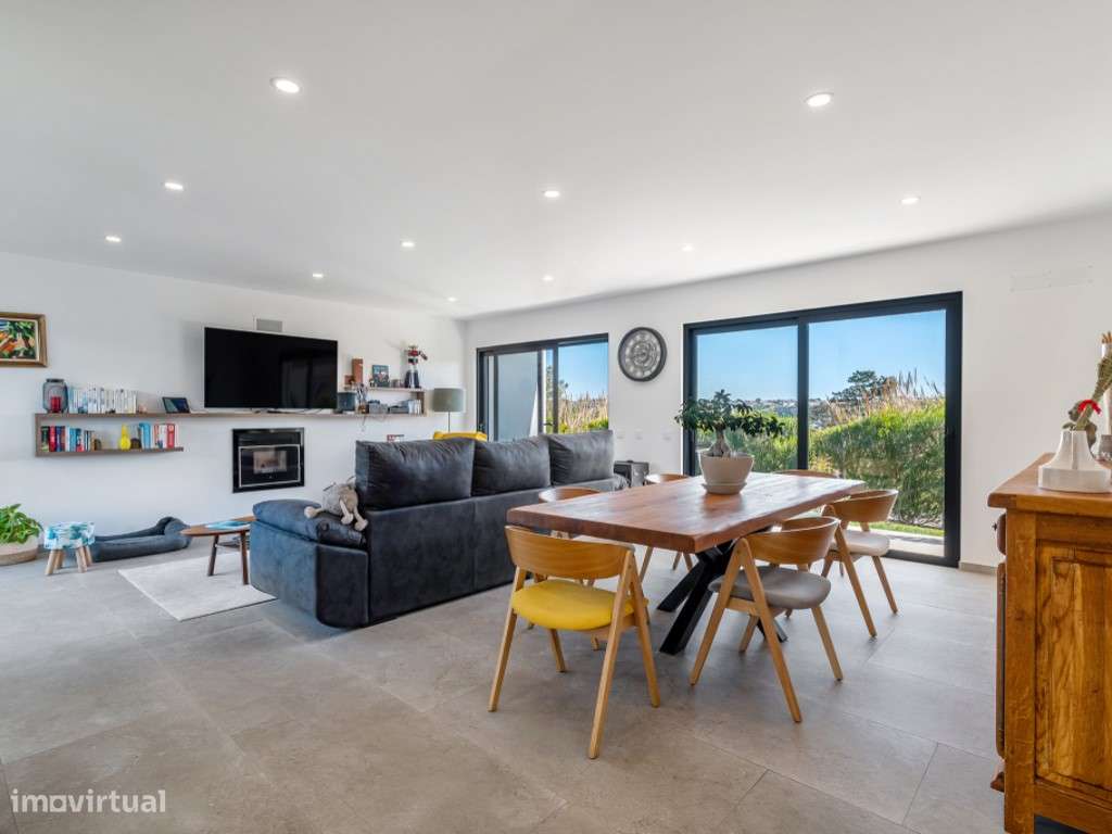 Moradia a 150 metros da Lagoa de Óbidos - Grande imagem: 4/37