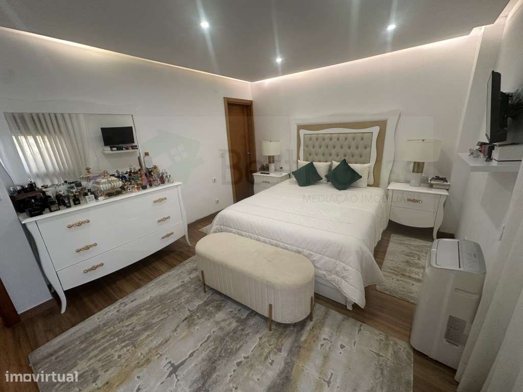 T3 Massamá Norte - totalmente remodelado-20