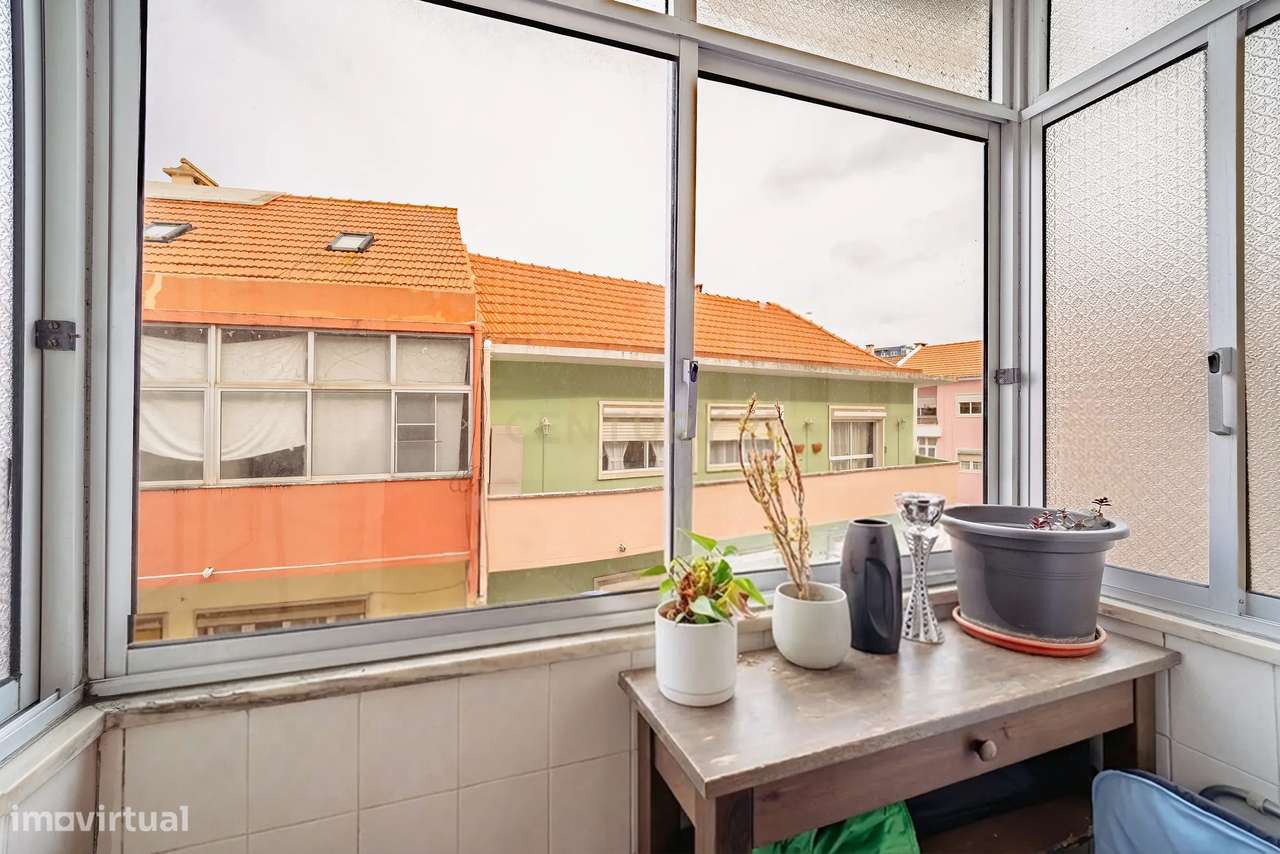 Apartamento T2 em Cacilhas – Excelente Localização-13