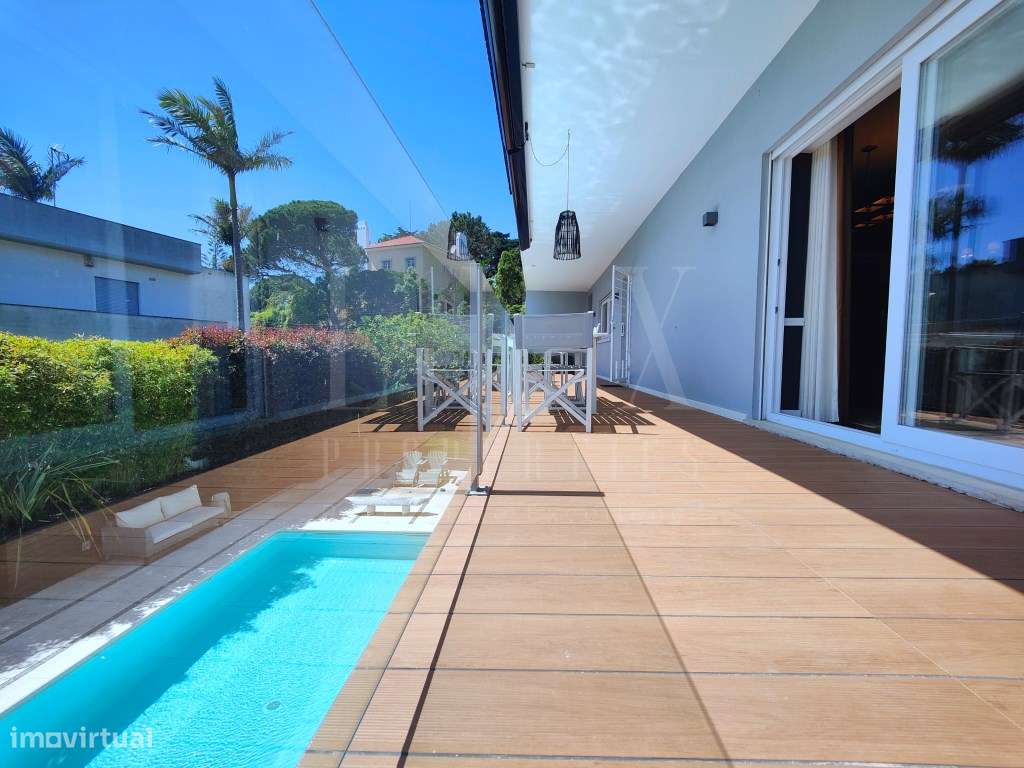 MORADIA DE LUXO NO CENTRO DO ESTORIL-13