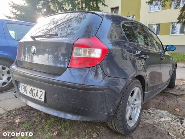 BMW Seria 1 118i - 5