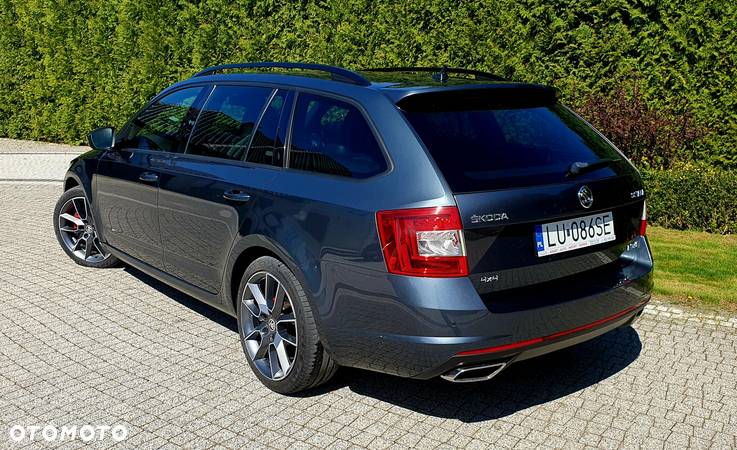 Skoda Octavia 2.0 TDI (Green tec) 4x4 DSG RS - 3