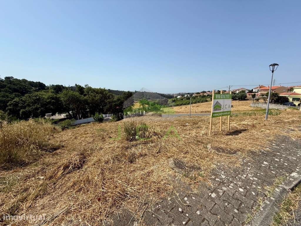 Terreno para construção de uma moradia - Grande imagem: 3/6