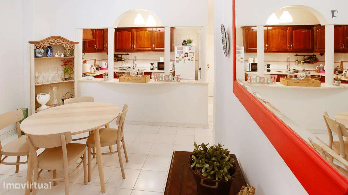 Apartamento com 2 quartos - localizado em Avenida da Liberdade Lisbon - Grande imagem: 4/10