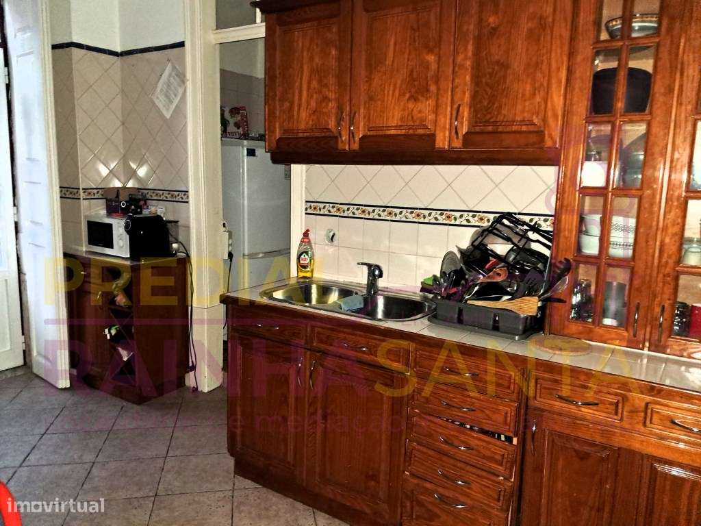 Apartamento T4 com anexo em Quintal e Sótão independente - Sta. Clara - Grande imagem: 2/26