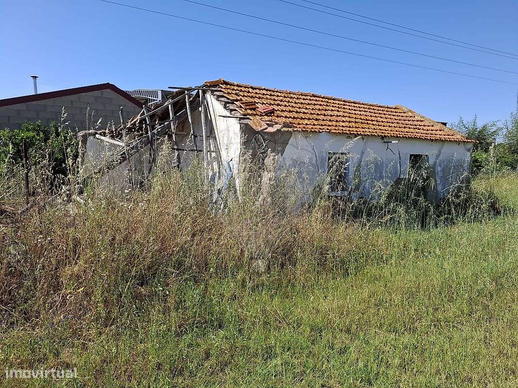 Moradia T2 para venda-8
