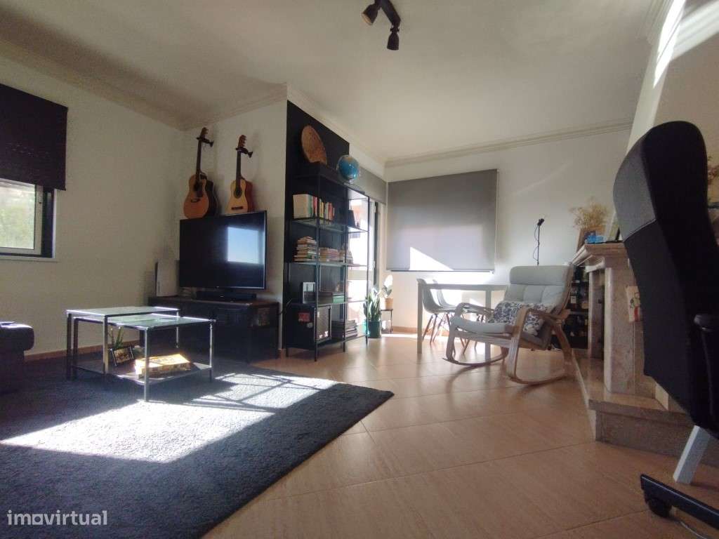 T2 com estacionamento e arrecadação em São Marcos-4