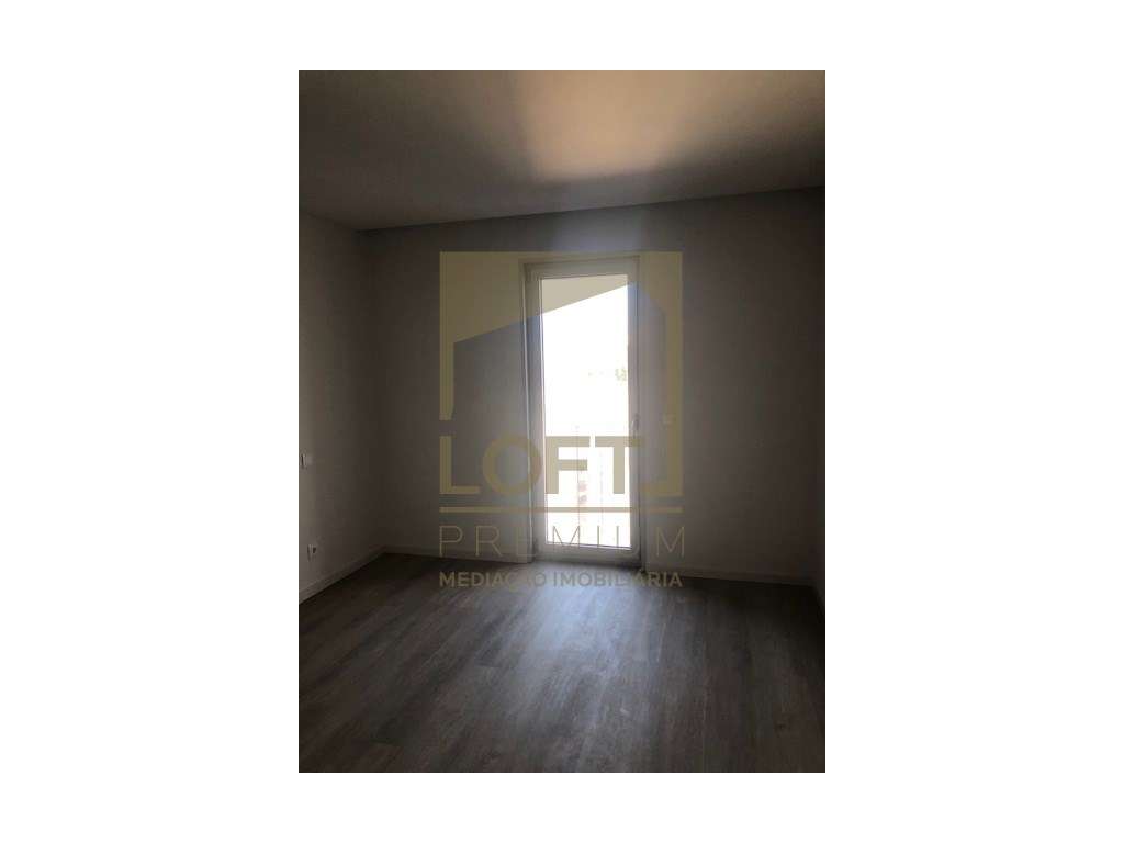 Apartamento T1 em Azurém no Guimaflats Residence-10