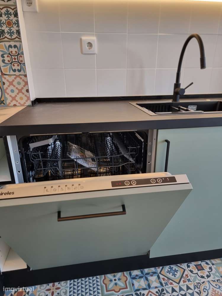 Descubra o T3 totalmente remodelado a estrear - Grande imagem: 4/22