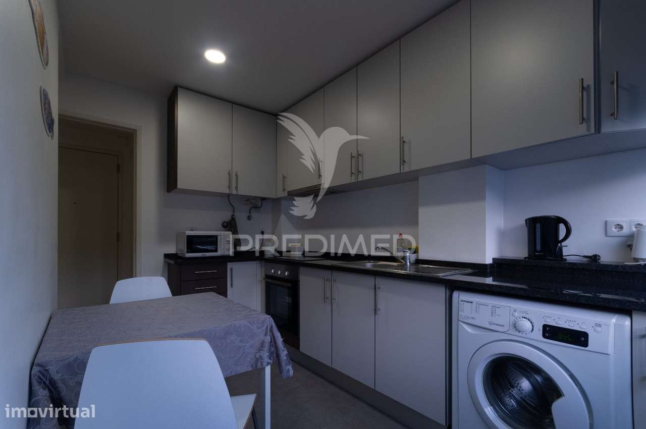 Vender apartamento Falagueira, próximo metro da Reboeira - Grande imagem: 2/11