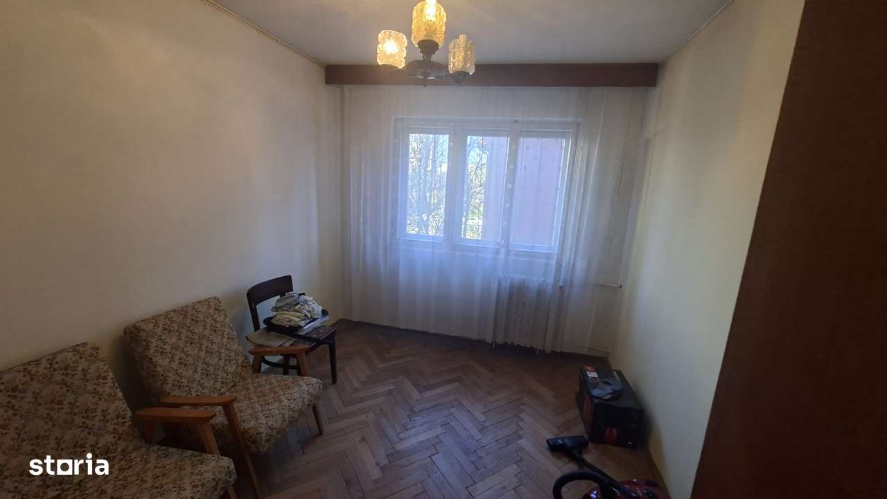 Apartament 4 camere – Ploiești Bld Republicii (Casa Roșie/McDonald’s)-4